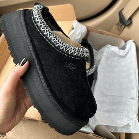 UGG Tazz Slipper Black - SneakerMood 