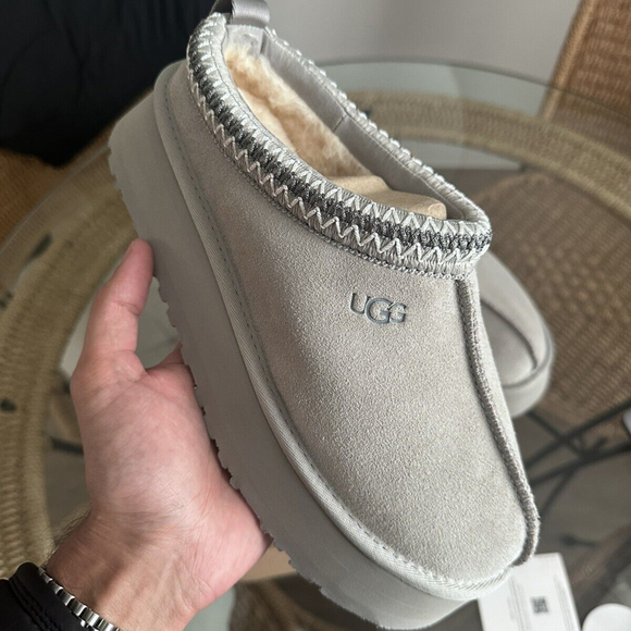 UGG Tazz Slipper Seal - SneakerMood 