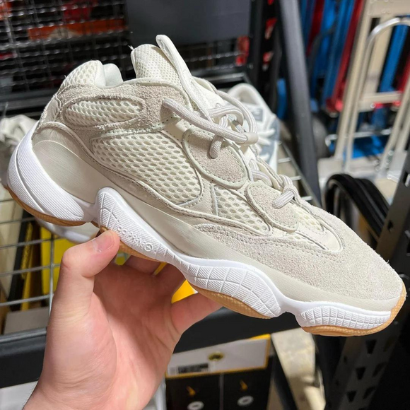 Yeezy Adidas Yeezy 500 "Stone Taupe" - SneakerMood 