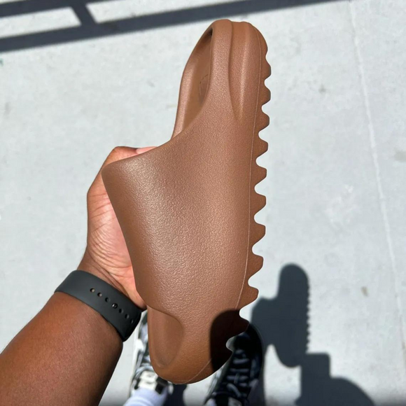 Yeezy adidas Yeezy Slide 'Flax' - SneakerMood 