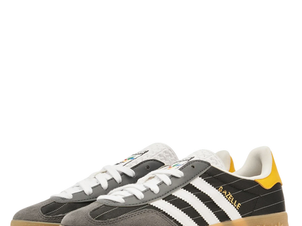 adidas Gazelle Indoor "Olympic Pack Black" IF9642 SneakerMood Pair front three-quarter view