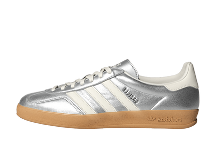 adidas Gazelle Indoor Silver Metallic Core White JR1206 SneakerMood Side view, toe pointing left