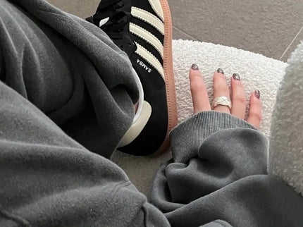 adidas Samba OG "Core Black Wonder White" IE5836 SneakerMood On-foot view