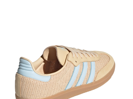 adidas Samba OG WMNS 'Sand Strata' JR8168 SneakerMood Rear three-quarter view