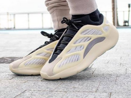 adidas Yeezy 700 V3 'Azael'