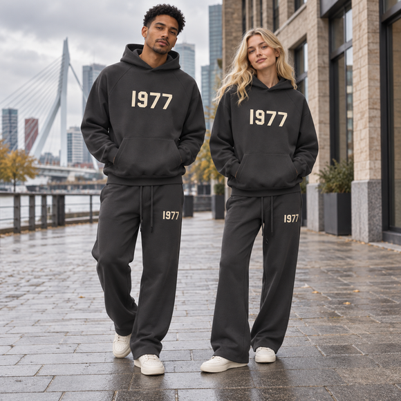 Essentials 1977 Iron Relaxed Winter Set Streetwear Couple SneakerMood