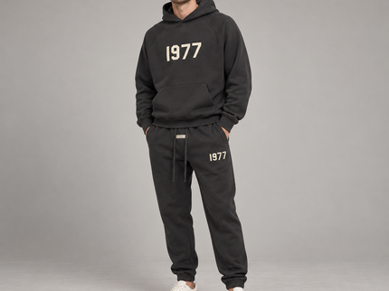 Essentials 1977 Iron Winter Set Studio Model SneakerMood
