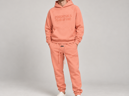 Essentials Coral Winter Set Studio Model SneakerMood