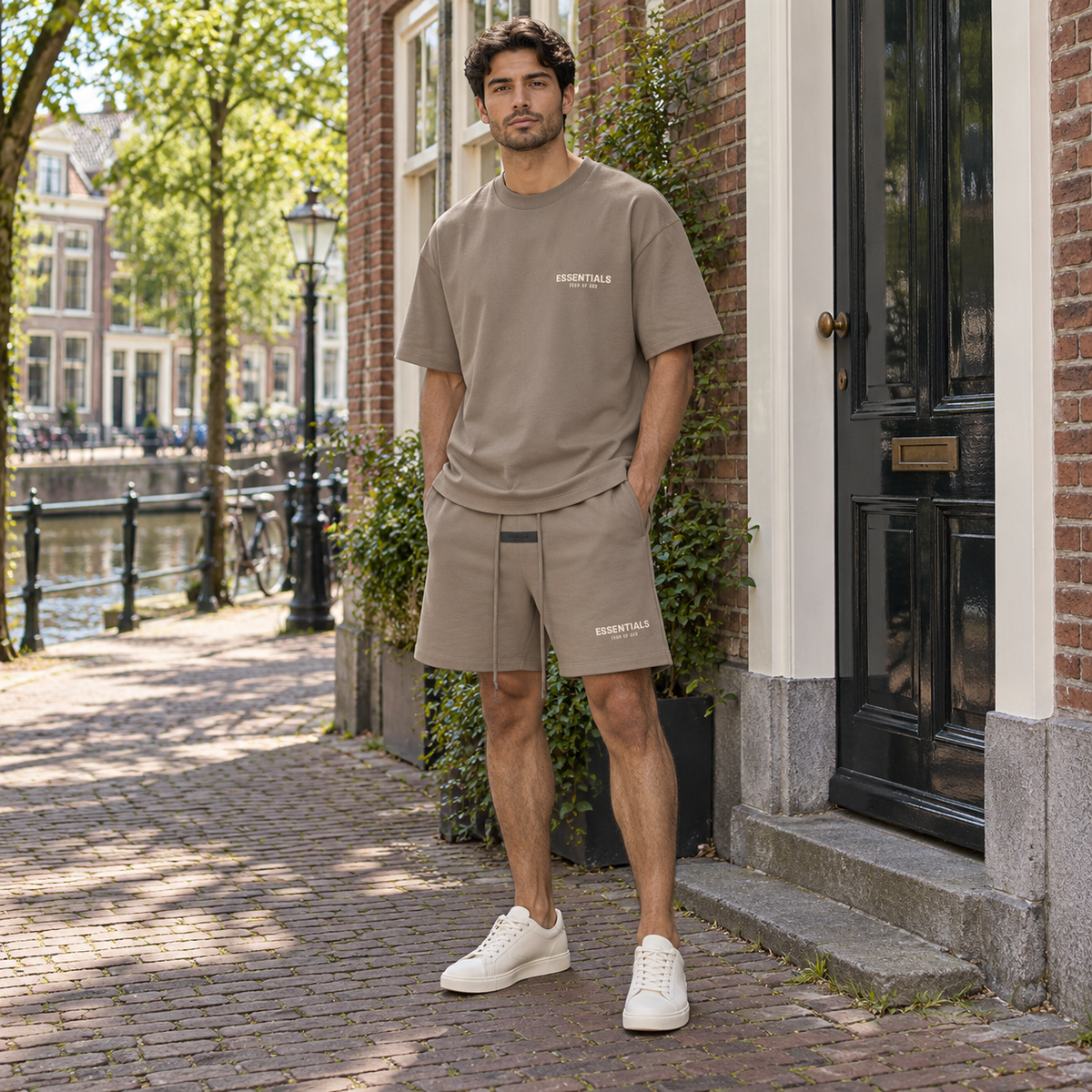 Essentials Desert Taupe Summer Set Streetwear Model SneakerMood