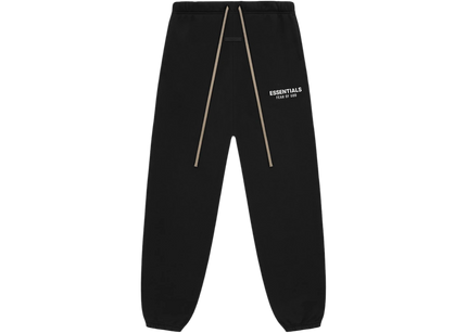Essentials FW24 Black Fleece Sweatpant Front SneakerMood