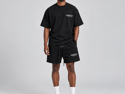 Essentials Jet Black Summer Set Studio Model SneakerMood