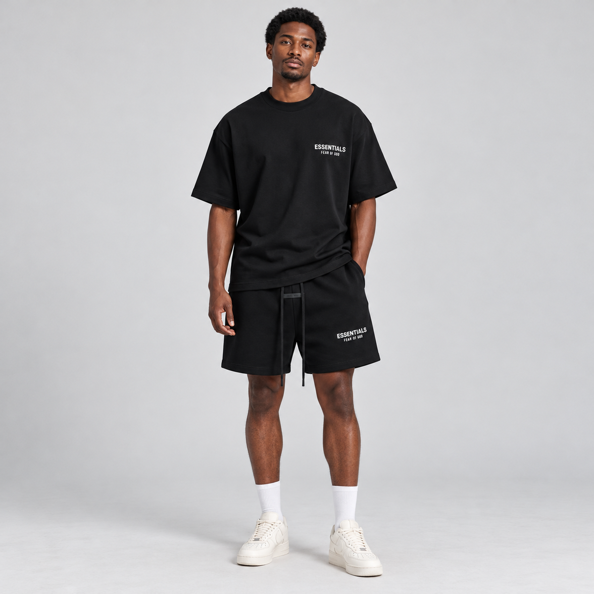 Essentials Jet Black Summer Set Studio Model SneakerMood