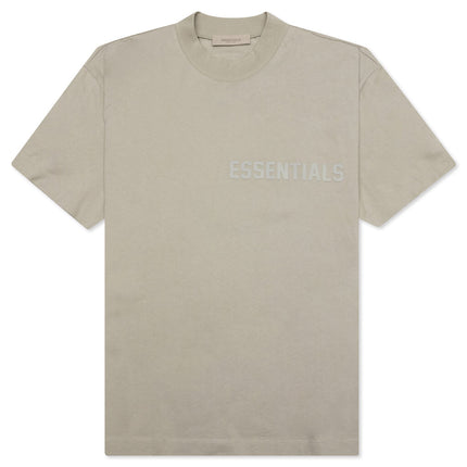 Essentials Seal T-shirt Front SneakerMood