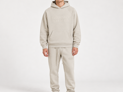 Essentials Smoke Winter Set Studio Model SneakerMood