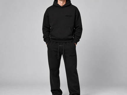 Essentials Stretch Limo Relaxed Winter Set Studio Model SneakerMood