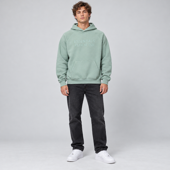 Essentials Sycamore Hoodie Studio Model SneakerMood