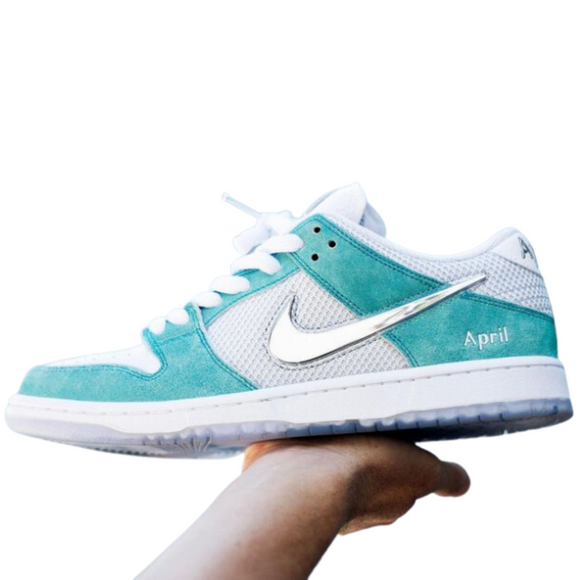 Nike SB x April Skateboards Dunk Low Pro