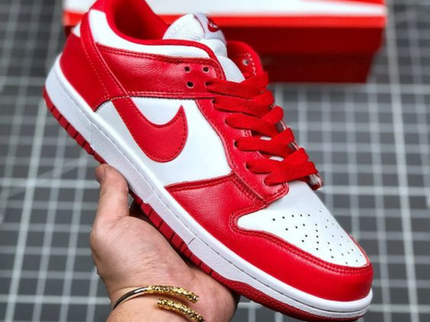 Nike Nike Dunk Low SP 'University Red' - SneakerMood 