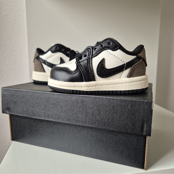 nike Air Jordan 1 Retro Low OG TD Mocha