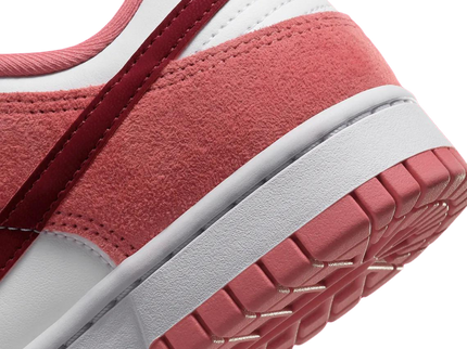 Nike Dunk Low WMNS 'Valentine's Day'