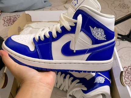 Nike Jordan 1 Mid Kentucky Blue (W)