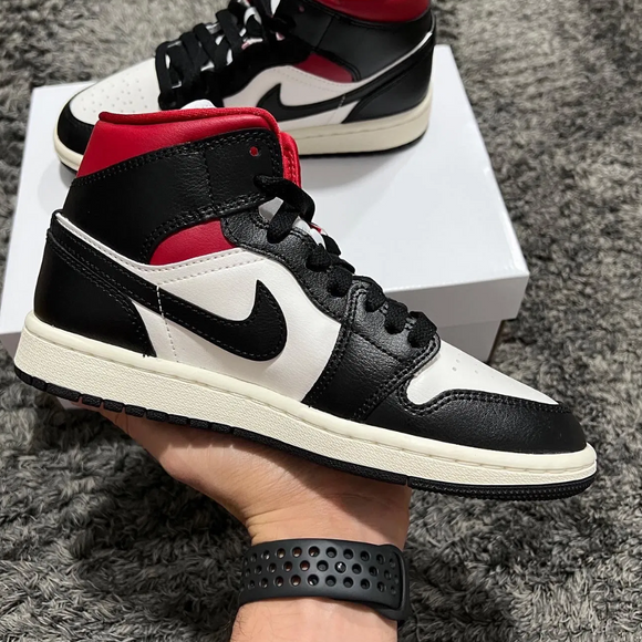 Nike Air Jordan 1 Mid Gym Red Panda (W)