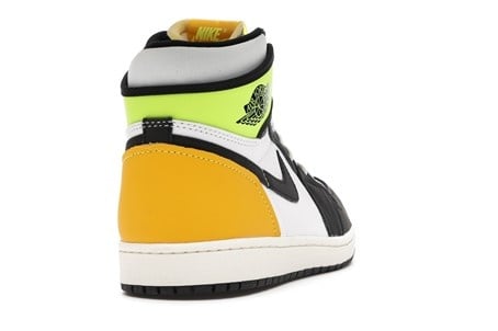 Nike Air Jordan 1 High ' Volt '