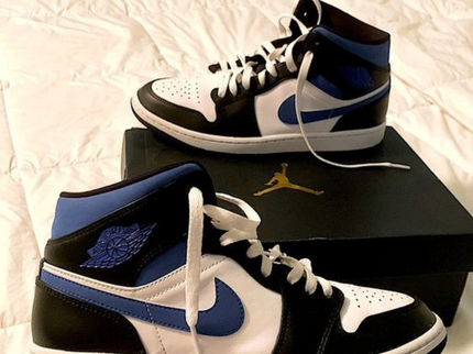 Jordan 1 Mid 'White Black Royal' GS