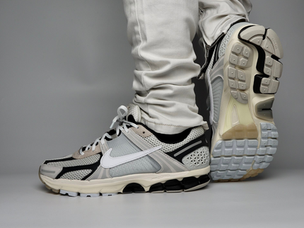 Nike Nike Zoom Vomero 5 Premium „Light Bone and Black“