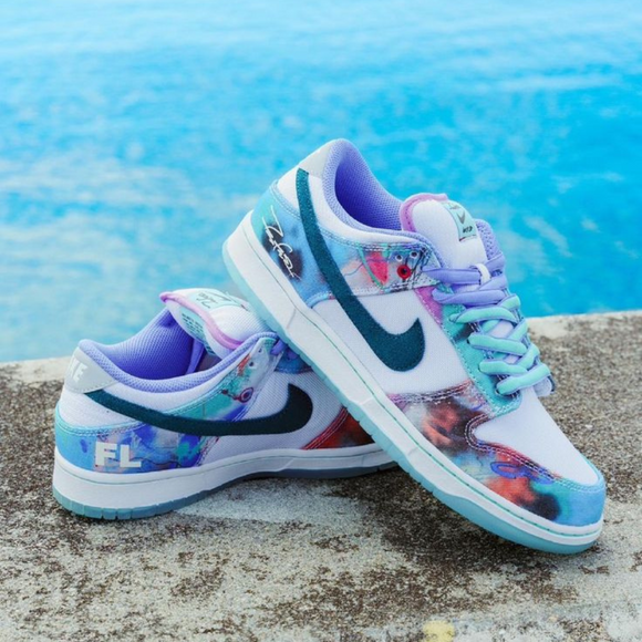 Nike SB x Futura Dunk Low 'Bleached Aqua'