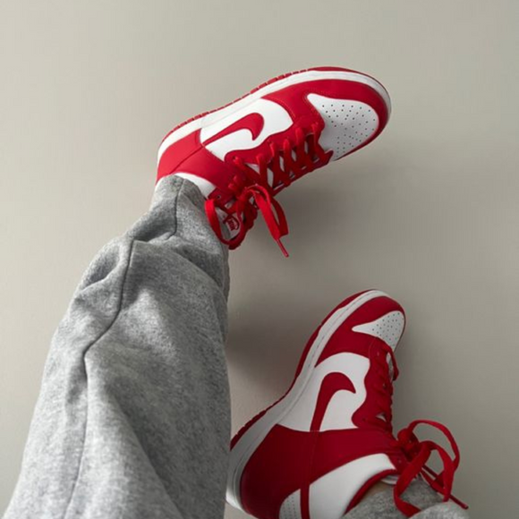 Nike Dunk High University Red