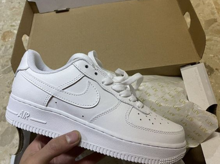 Nike Air Force 1 Low '07 White