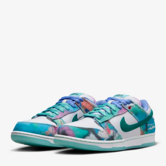 Nike Nike SB x Futura Dunk Low 'Bleached Aqua'