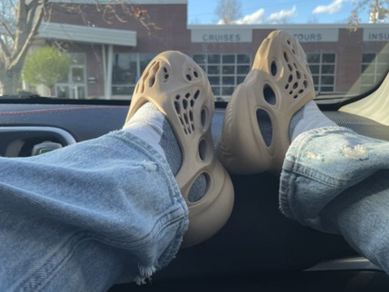 Yeezy Foam Runner Clay Taupe