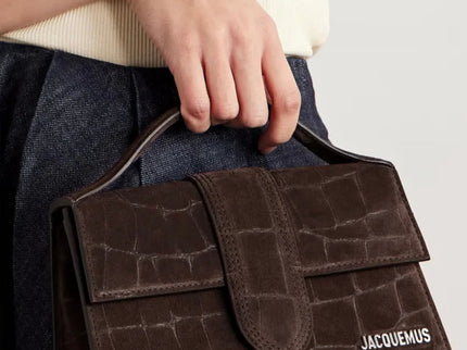 Jacquemus Le Grand Bambino Croco Dark Brown – SM-JAC-GB-CROCO-DARK-BROWN – SneakerMood – 02
