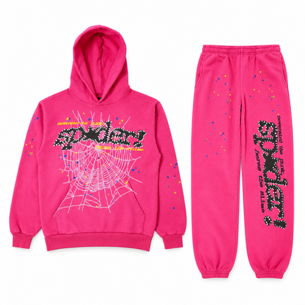 Completo Sp5der P*NK V2 Pink – felpa con cappuccio e pantaloni, vista frontale su sfondo bianco