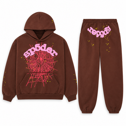 Sp5der Web Set Brown – hoodie en sweatpants, vooraanzicht op witte achtergrond