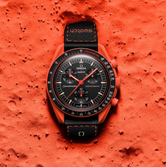 Swatch x Omega Bioceramic Moonswatch Mission On Earth Lava – SO33O100 – SneakerMood – 03