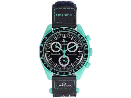 Swatch x Omega Bioceramic Moonswatch Mission On Earth Polar Lights – SO33L103 – SneakerMood – 01