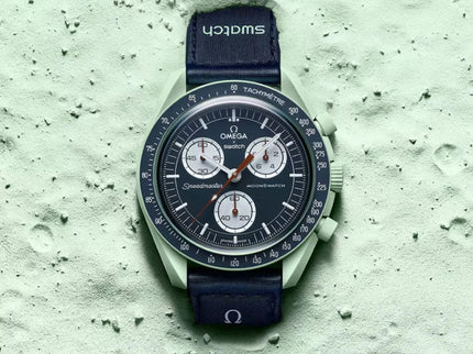 Swatch x Omega Bioceramic Moonswatch Mission to Earth – SO33G100 – SneakerMood – 02