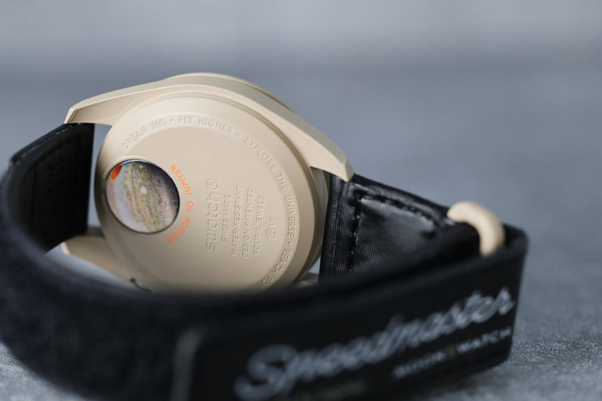 Swatch x Omega Bioceramic Moonswatch Mission to Jupiter – SO33C100 – SneakerMood – 04