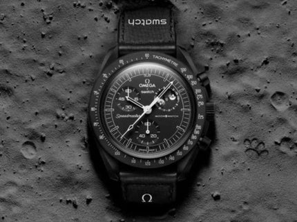 Swatch x Omega x Snoopy Black Mission to the Moonphase New Moon – SO33B700 – SneakerMood – 02