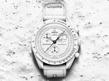 Swatch x Omega x Snoopy Mission to the Moonphase Full Moon – SO33W700 – SneakerMood – 03